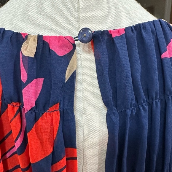 Trina Turk Silvery Dress 3/4 Balloon Sleeve A-line Gathered Size Medium BNWT - Picture 9 of 10